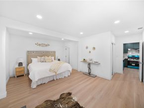 1249 S Burnside Ave, Los Angeles CA 90019