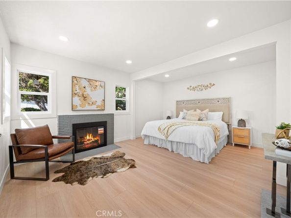 1249 S Burnside Ave, Los Angeles CA 90019