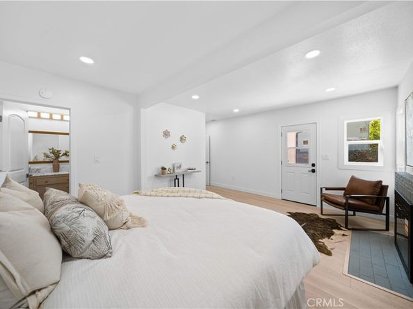 1249 S Burnside Ave, Los Angeles CA 90019