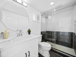 1249 S Burnside Ave, Los Angeles CA 90019