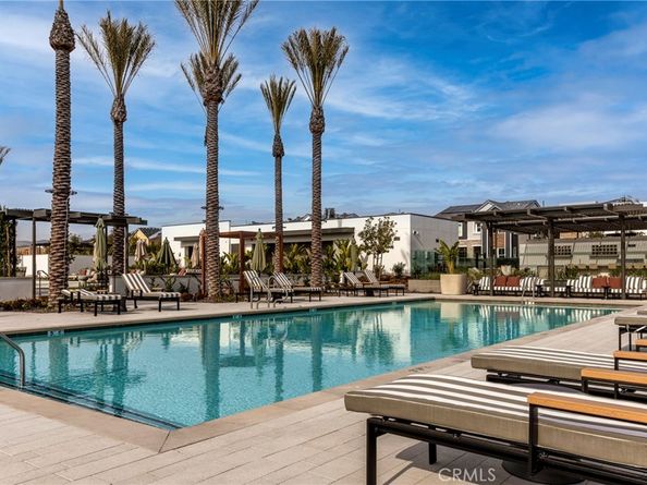 130 Paddlewheel, Lake Forest CA 92630