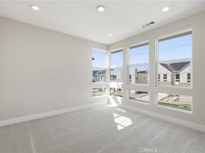 130 Paddlewheel, Lake Forest CA 92630