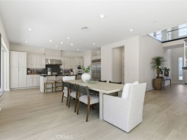 130 Paddlewheel, Lake Forest CA 92630