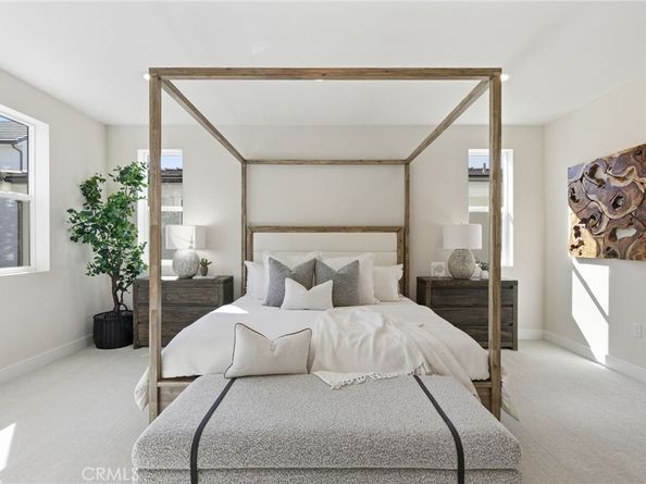 130 Paddlewheel, Lake Forest CA 92630