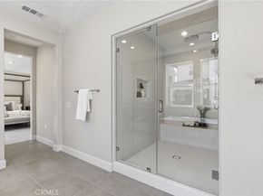 130 Paddlewheel, Lake Forest CA 92630