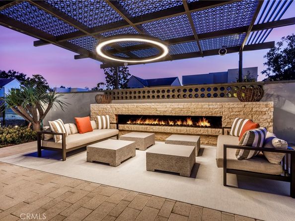 130 Paddlewheel, Lake Forest CA 92630