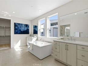 130 Paddlewheel, Lake Forest CA 92630