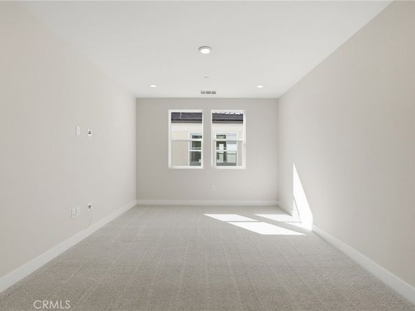 130 Paddlewheel, Lake Forest CA 92630