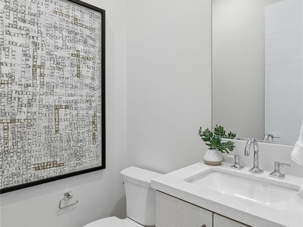 130 Paddlewheel, Lake Forest CA 92630