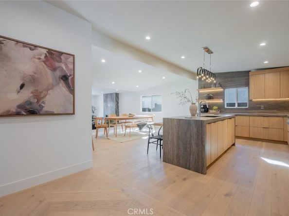 5016 Rubio Avenue, Encino CA 91436
