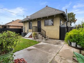 1320 W 50th Street, Los Angeles CA 90037