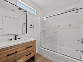 17441 Rayen Street, Sherwood Forest CA 91325
