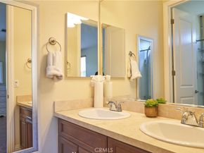 689 E Boxwood Lane, Azusa CA 91702