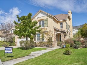 689 E Boxwood Lane, Azusa CA 91702