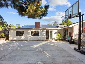 9453 Shoshone Ave, Northridge CA 91325