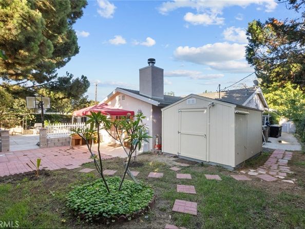 9453 Shoshone Ave, Northridge CA 91325