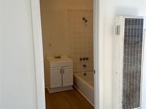 456 E 43rd Place, Los Angeles CA 90011