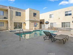 7035 Woodley Avenue 203, Van Nuys CA 91406