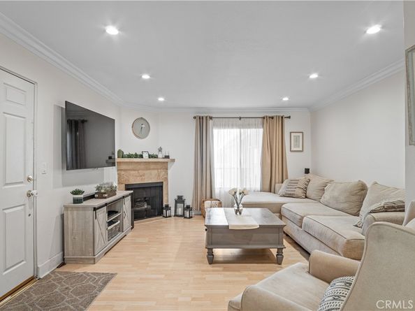 7035 Woodley Avenue 203, Van Nuys CA 91406