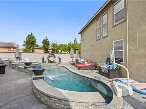 5206 Archery Court, Fontana CA 92336