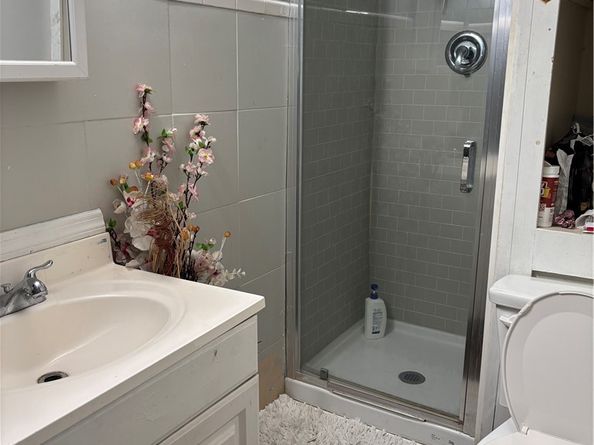 5620 5618 CARTWRIGHT Avenue 2, North Hollywood CA 91601