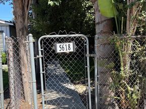 5620 5618 CARTWRIGHT Avenue 2, North Hollywood CA 91601