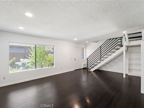 20110 Cohasset, Winnetka CA 91306