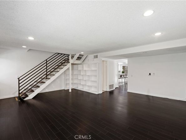 20110 Cohasset, Winnetka CA 91306