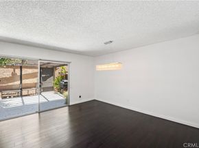 20110 Cohasset, Winnetka CA 91306