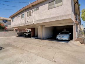11936 Hart St, North Hollywood CA 91605