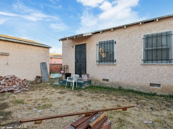 2007 W 94th Street, Los Angeles CA 90047