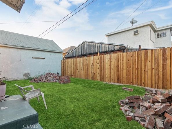 2007 W 94th Street, Los Angeles CA 90047