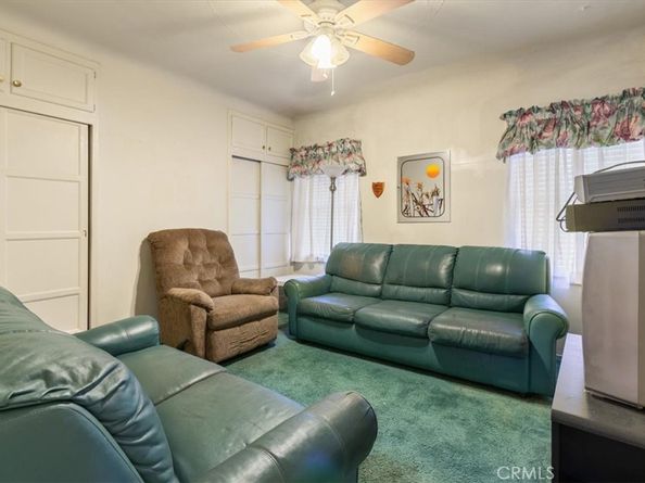 2007 W 94th Street, Los Angeles CA 90047