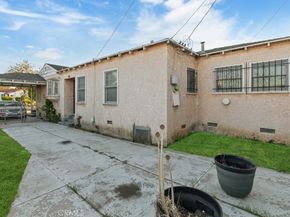 2007 W 94th Street, Los Angeles CA 90047