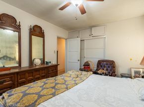 2007 W 94th Street, Los Angeles CA 90047