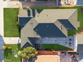 2007 W 94th Street, Los Angeles CA 90047