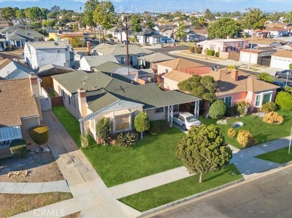 2007 W 94th Street, Los Angeles CA 90047