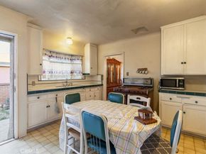 2007 W 94th Street, Los Angeles CA 90047