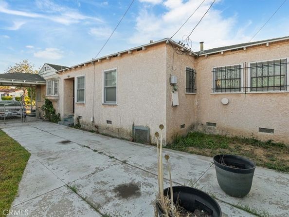 2007 W 94th Street, Los Angeles CA 90047