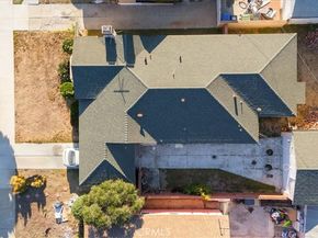 2007 W 94th Street, Los Angeles CA 90047