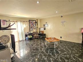 13080 Dronfield Avenue 13, Sylmar CA 91342