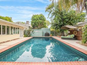 5223 Alhama Drive, Woodland Hills CA 91364
