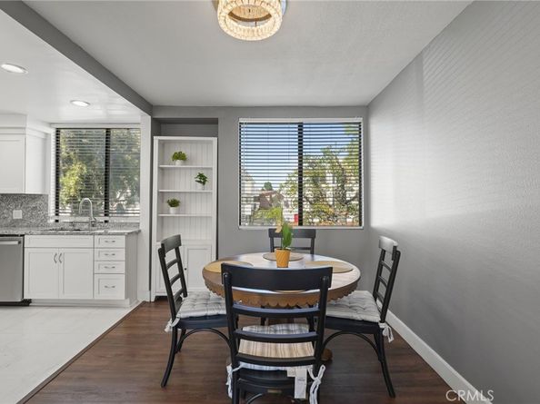 21720 Hart 9, Canoga Park CA 91303