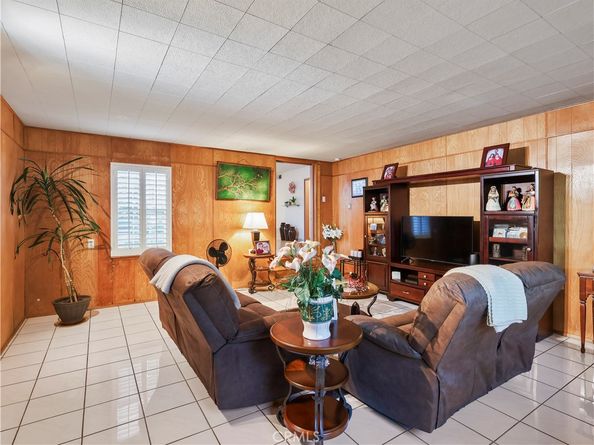 8651 Ranchito Avenue, Panorama City CA 91402