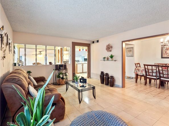 8651 Ranchito Avenue, Panorama City CA 91402