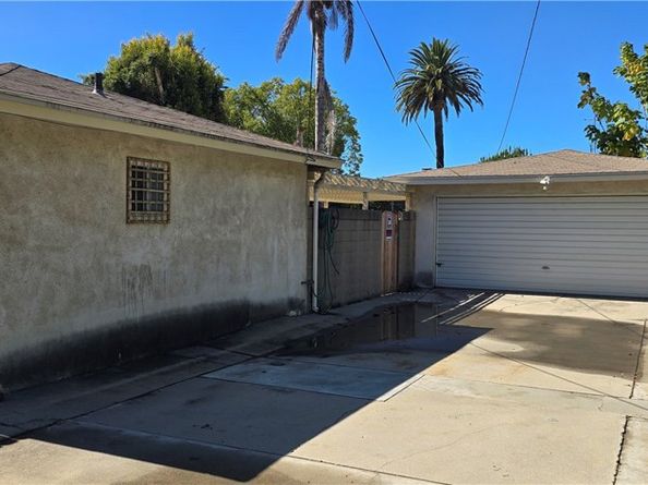 3738 Pacific, Long Beach CA 90807
