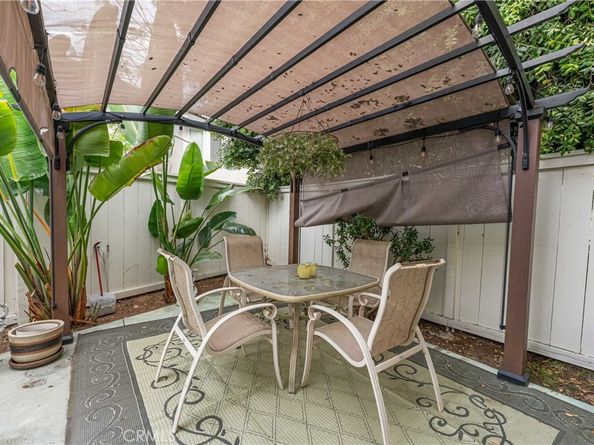 11265 Caminito Aclara, San Diego CA 92126