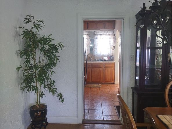 1449 W 81st Street, Los Angeles CA 90047