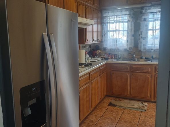 1449 W 81st Street, Los Angeles CA 90047