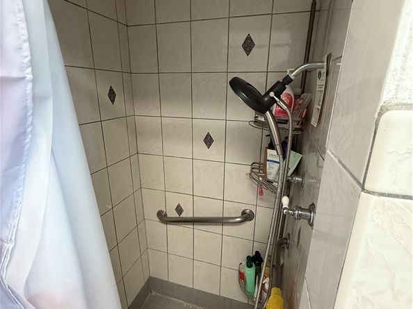 4440 W 58th, Los Angeles CA 90043